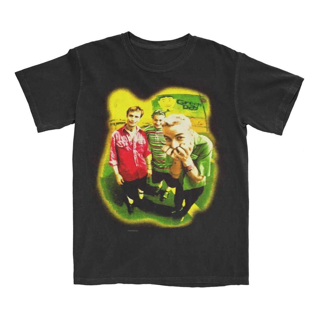 Green Dayのインスタグラム：「Brought back some classic Insomniac era merch designs for you to relive all the 90s glory, which you can order now on store.greenday.com」