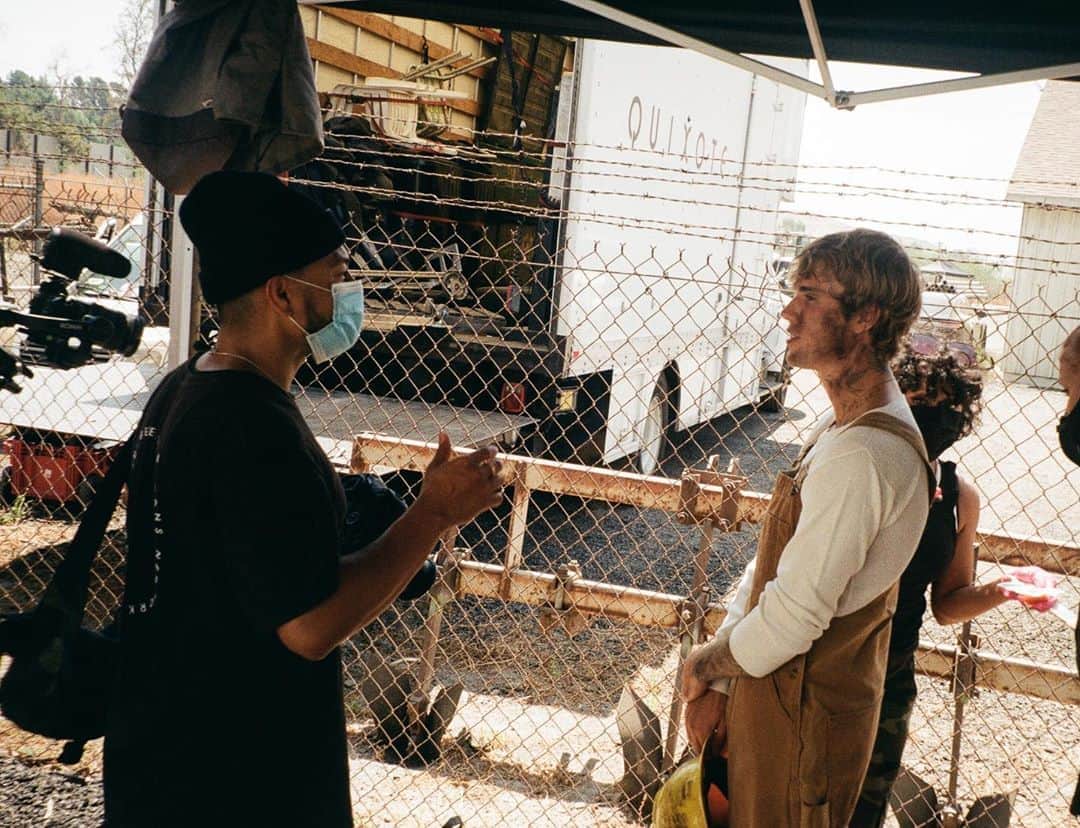 Alfredo Floresのインスタグラム：「Ry caught us 📸 #holy」