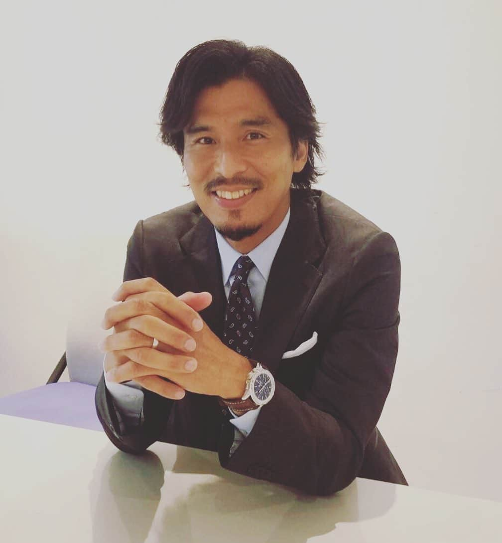 中澤佑二のインスタグラム：「✭2020.10.10.Saturday✭  日本代表の選手の皆さん、お疲れ様でした⚽️ 次こそ勝利！応援してます！ 久しぶりのnews zero楽しかったです☺︎ 有働さんᖱ⃝ 弘アナᖱ⃝サポートありがとうございました(、._. )、  #おやすみなさい☾ #ボンスタグラム」