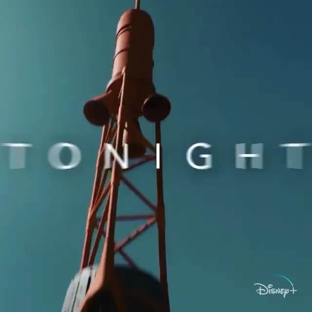 シャノン・ルシオのインスタグラム：「Houston, we have lift off!  @disneyplus @natgeochannel #therightstuffseries #spacerace #explore」