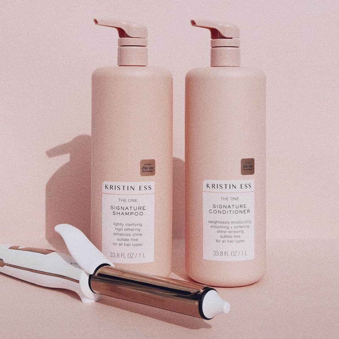 Kristin Essのインスタグラム：「It’s the most wonderful time of the year, my frands!! 👯‍♀️👯👯‍♂️👯‍♀️ @Target 14 Days of Deals is on and I’m so thrilled to tell you that TOMORROW ONLY, The One Shampoo Liter, The One Conditioner Liter + The One Inch Titanium curling iron are all 50% OFF 🎉🎉🎉 Let’s do some quick math, shall we!? That means the liters are $10 each and the curling iron is $25 🤗This is only happening for 24 hours so set a reminder. 🤍」