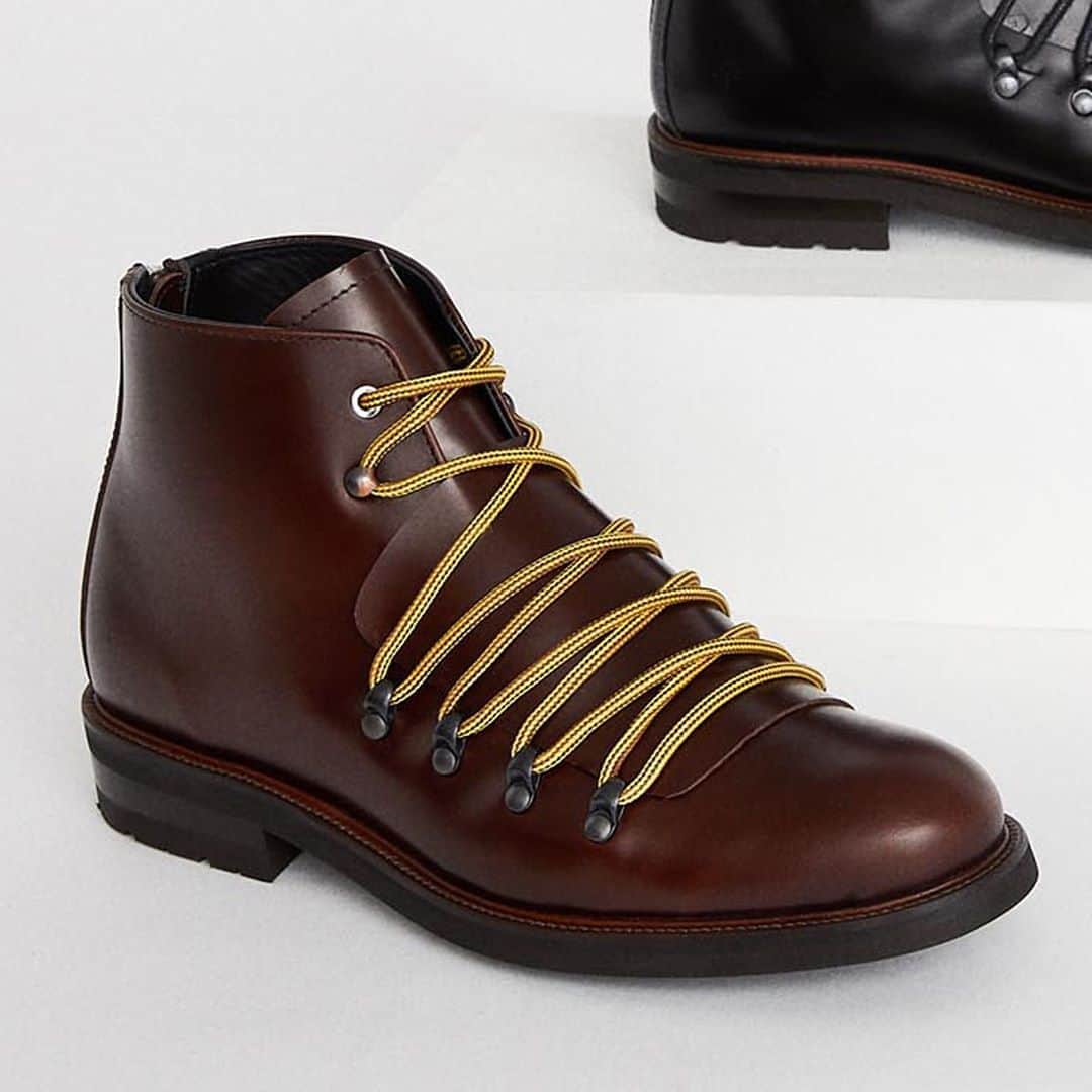 ウォントのインスタグラム：「Ready for the weather.  An artful interpretation of the alpine boot, the Eriksson delivers sophistication and strength—featuring a stacked lugged sole, cushioned footbed and insulated interior. Discover the Eriksson boot for him & her now on wantlesessentiels.com.  #wantlesessentiels」