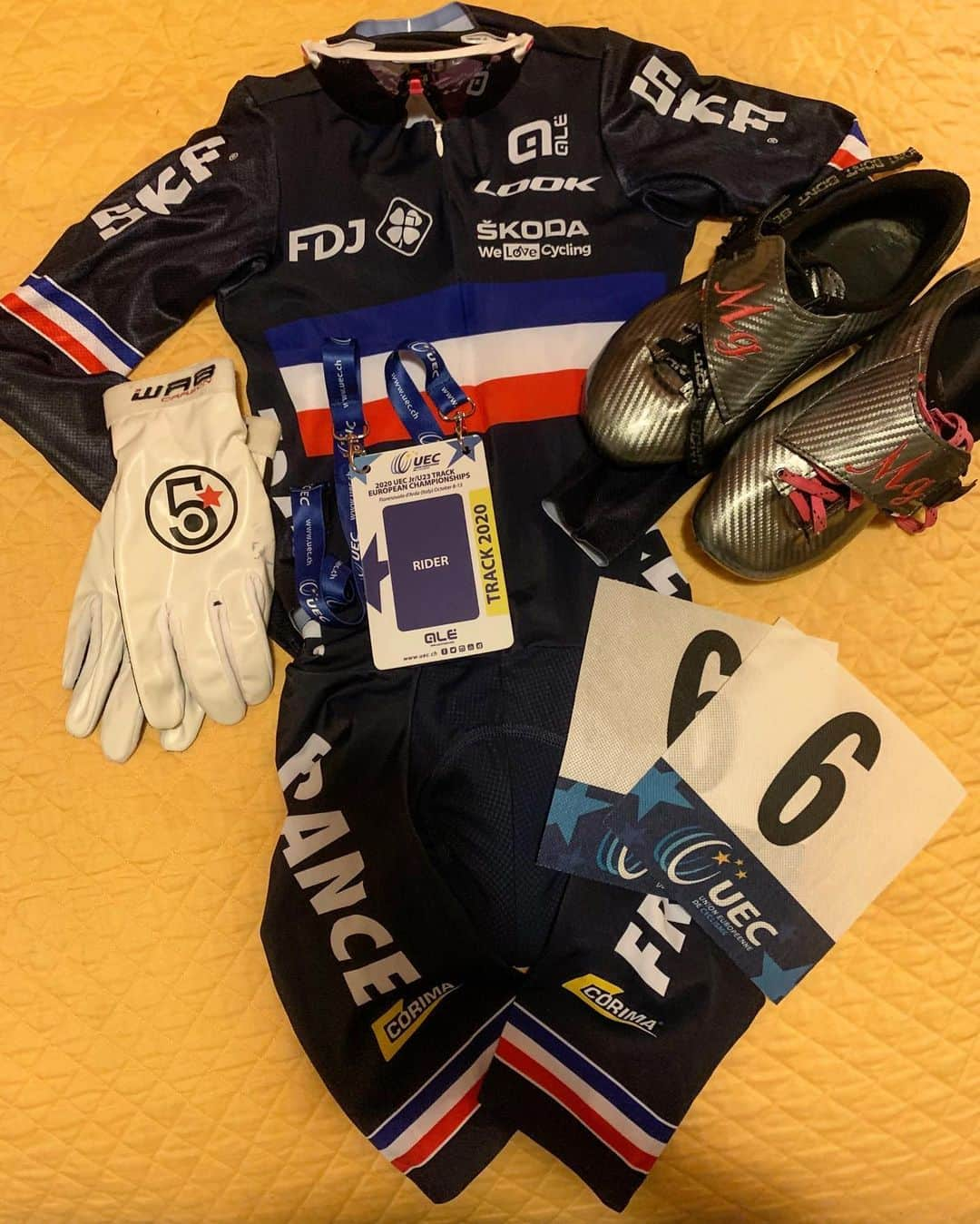 マチルド・グロさんのインスタグラム写真 - (マチルド・グロInstagram)「After 6 months without races, tomorrow sprint tournament, start at 9 h 00.  Let’s go ! 😊🇫🇷 • • • #race #herewego #track #trackcycling」10月10日 3時05分 - gros_mathilde