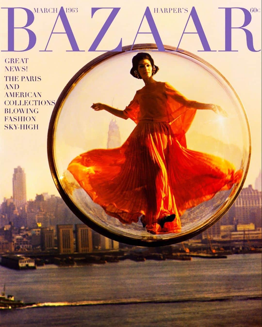 Harper's BAZAARさんのインスタグラム写真 - (Harper's BAZAARInstagram)「In honor of photographer Melvin Sokolsky’s 87th birthday today, we’re looking back at one of his most iconic BAZAAR covers of all time. Model Simone D’Aillencourt graced our March 1963 issue and Sokolsky defied all odds to make it happen with help from creative stylist, Ali MacGraw. “Talk before the shoot was that it could not be done. Photoshop did not exist,” says @sokolsky. “I designed the bubble suspended from a small crane by an 1/8 inch cable and shot from Weehawken, New Jersey to look back at New York.” And the results? Pure magic.」10月10日 3時34分 - harpersbazaarus