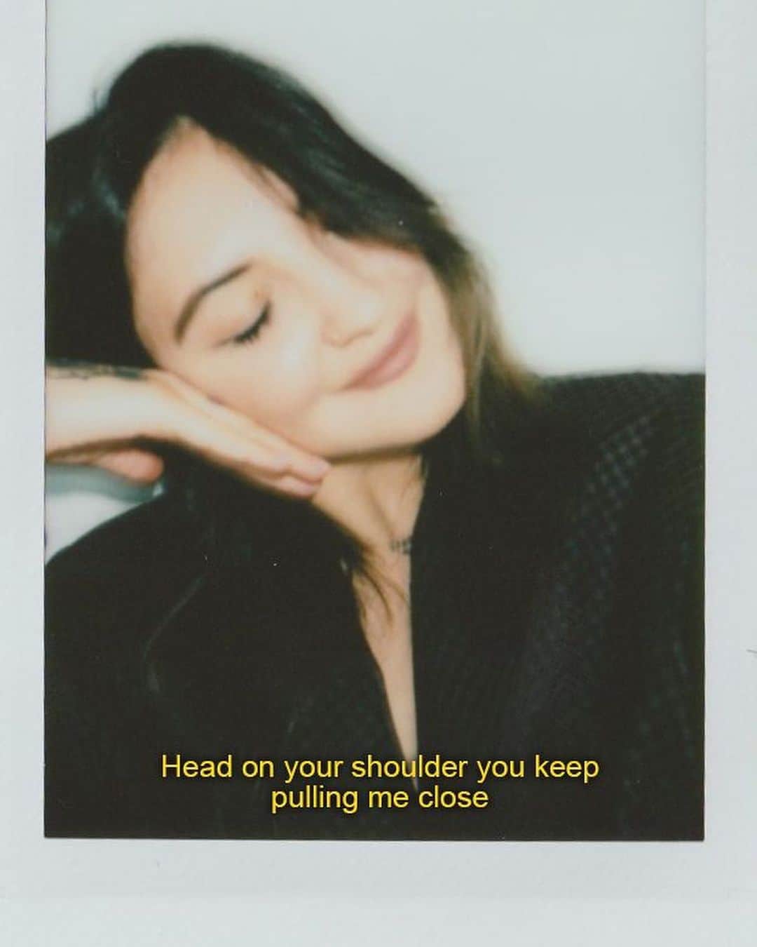 Julia Michaelsさんのインスタグラム写真 - (Julia MichaelsInstagram)「Share your LLT emotions with me!! Tag me and I’ll share my favs 💃🏻💄 #lielikethis」10月10日 3時31分 - juliamichaels
