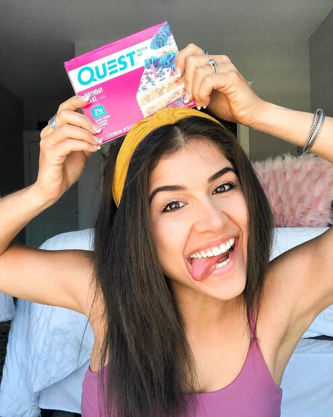 questnutritionさんのインスタグラム写真 - (questnutritionInstagram)「Happy #FanCrushFriday! 😍 Thank you all so much for the amazing love you show us every day. We are so grateful to have the best fans ever. 🙏 • Tag us @QuestNutrition & use #OnaQuest for a chance to be featured in a future #FCF! 💙 #QuestSquad」10月10日 3時44分 - questnutrition
