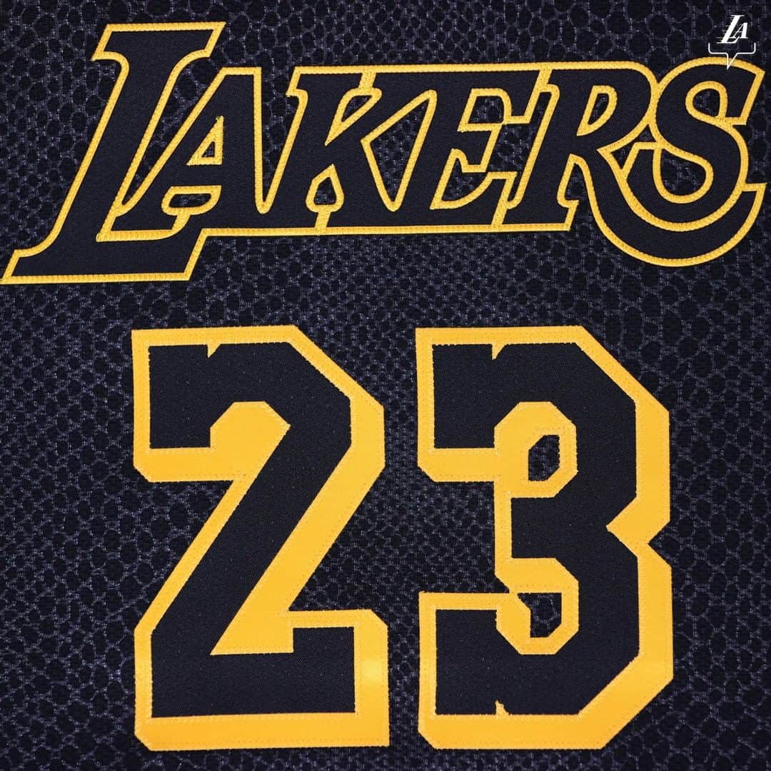 Los Angeles Lakersさんのインスタグラム写真 - (Los Angeles LakersInstagram)「Tonight we take the black 🖤」10月10日 3時49分 - lakers
