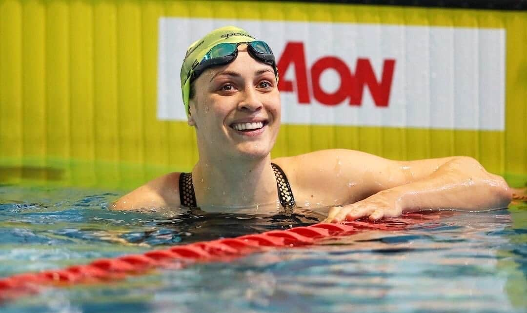 Sophie Pascoeさんのインスタグラム写真 - (Sophie PascoeInstagram)「Last one was a fast one!! Setting a new WR in the 50m Butterfly! 🦋💨 #thatsawrap #nzshortcourse2020 #swimming #worldrecord • 📸 - BW Media」10月10日 6時12分 - sophpascoe1