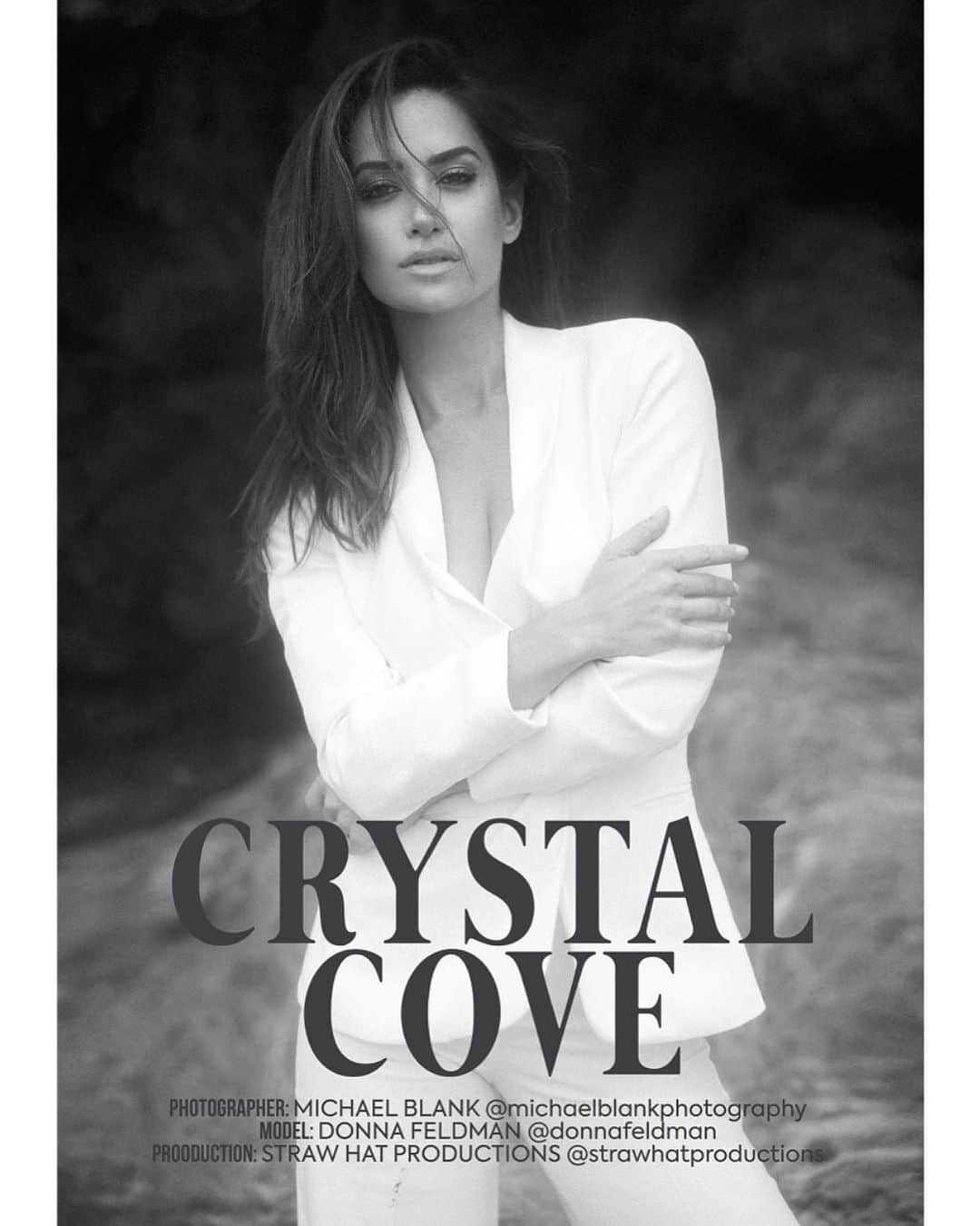 ドナ・フェルドマンのインスタグラム：「#90saesthetic #beach #editorial #blackandwhite #malibu @strawhat_productions @qpmag @zara #whiteonwhite #fashionstyle」