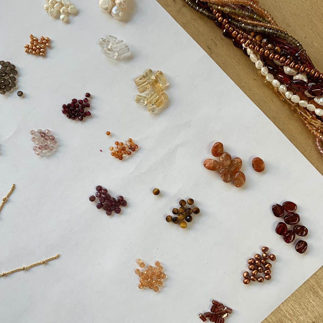 のインスタグラム：「Bits and pieces of Fall 2021 💫」
