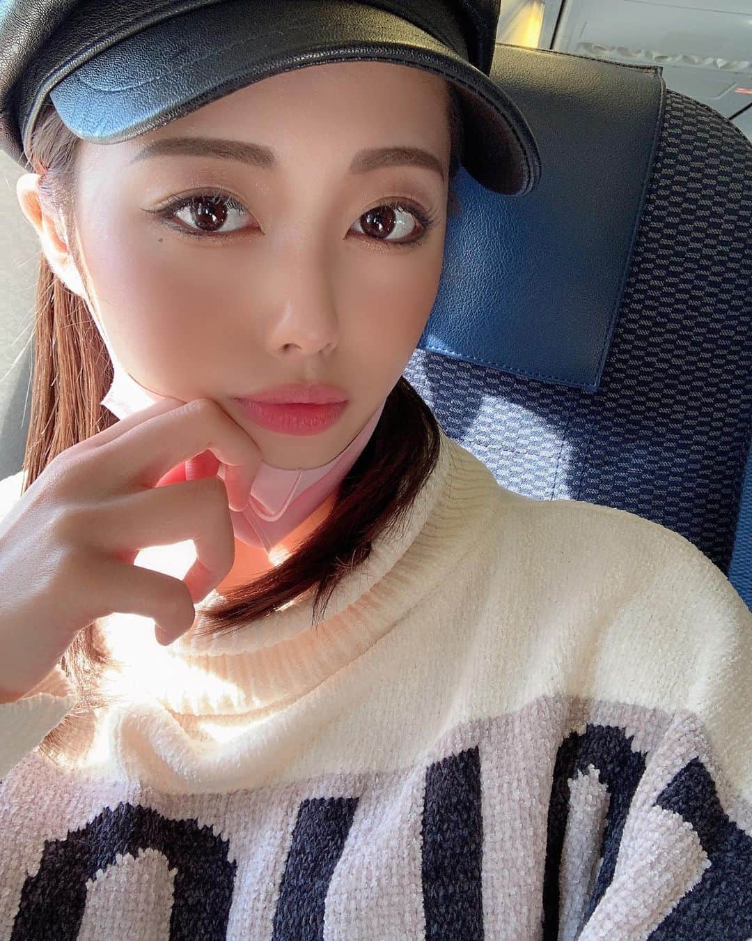 池上さよのインスタグラム：「早起きって気持ちー😊☀️✨  北海道札幌市中央区南4条⻄3丁目  N-プレイスビル 5F P&J  🌹池上さよ🌹」