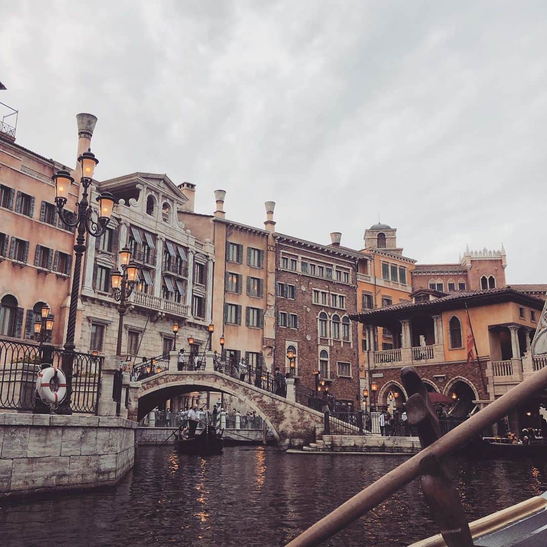 増田愛里菜さんのインスタグラム写真 - (増田愛里菜Instagram)「. . . . #gondola  #venetiangondola」10月10日 9時40分 - masuuu_324