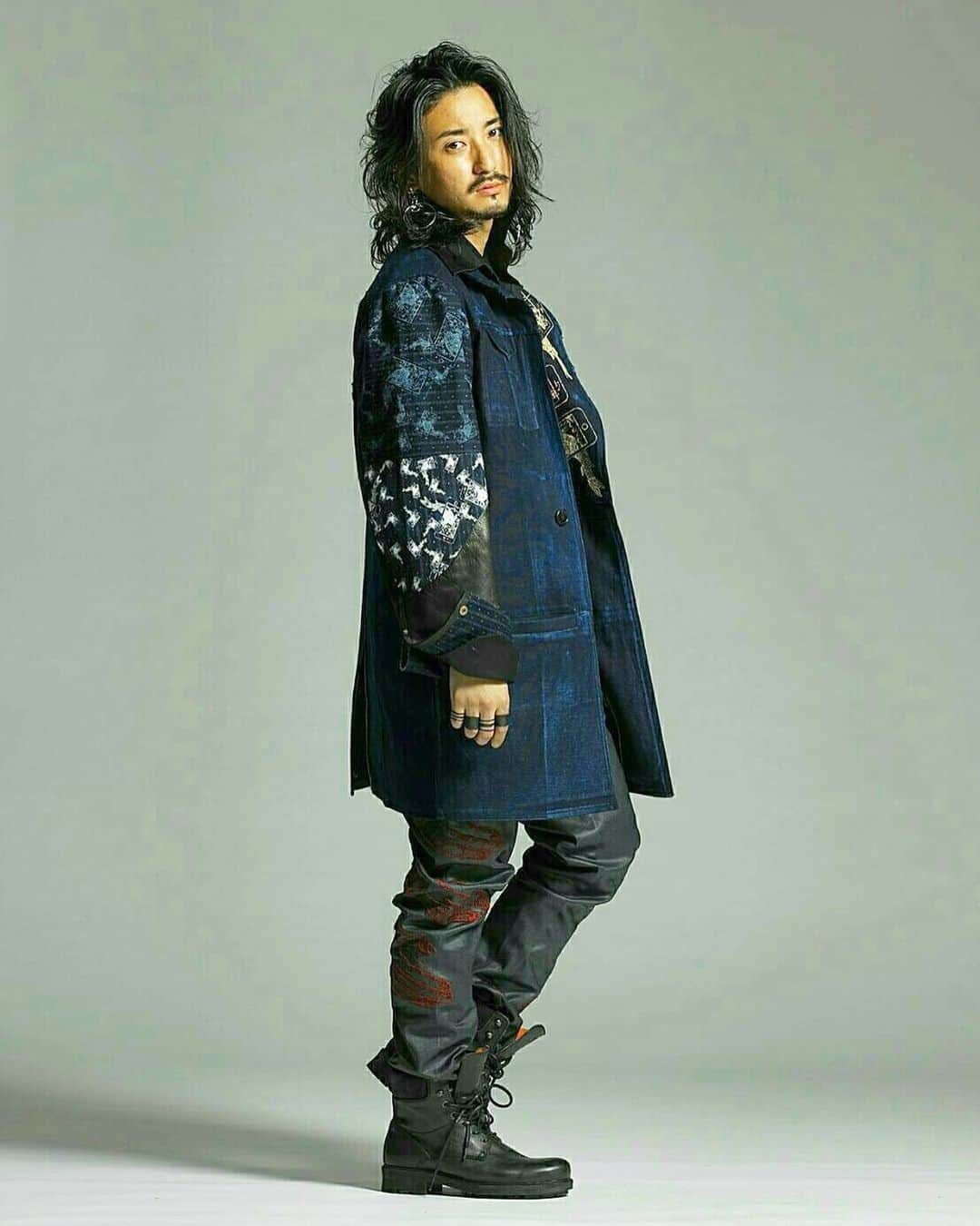 三木崇史さんのインスタグラム写真 - (三木崇史Instagram)「Photographed by 加納典明 写真家 モデル 写真  model 加納典明 有名 ヌード 裸 カメラ 雑誌 サイゾー 筋肉 トレーニング 編集者 金髪 日本 海外 japan  world 逮捕 警察 ポルノ 芸術 ...