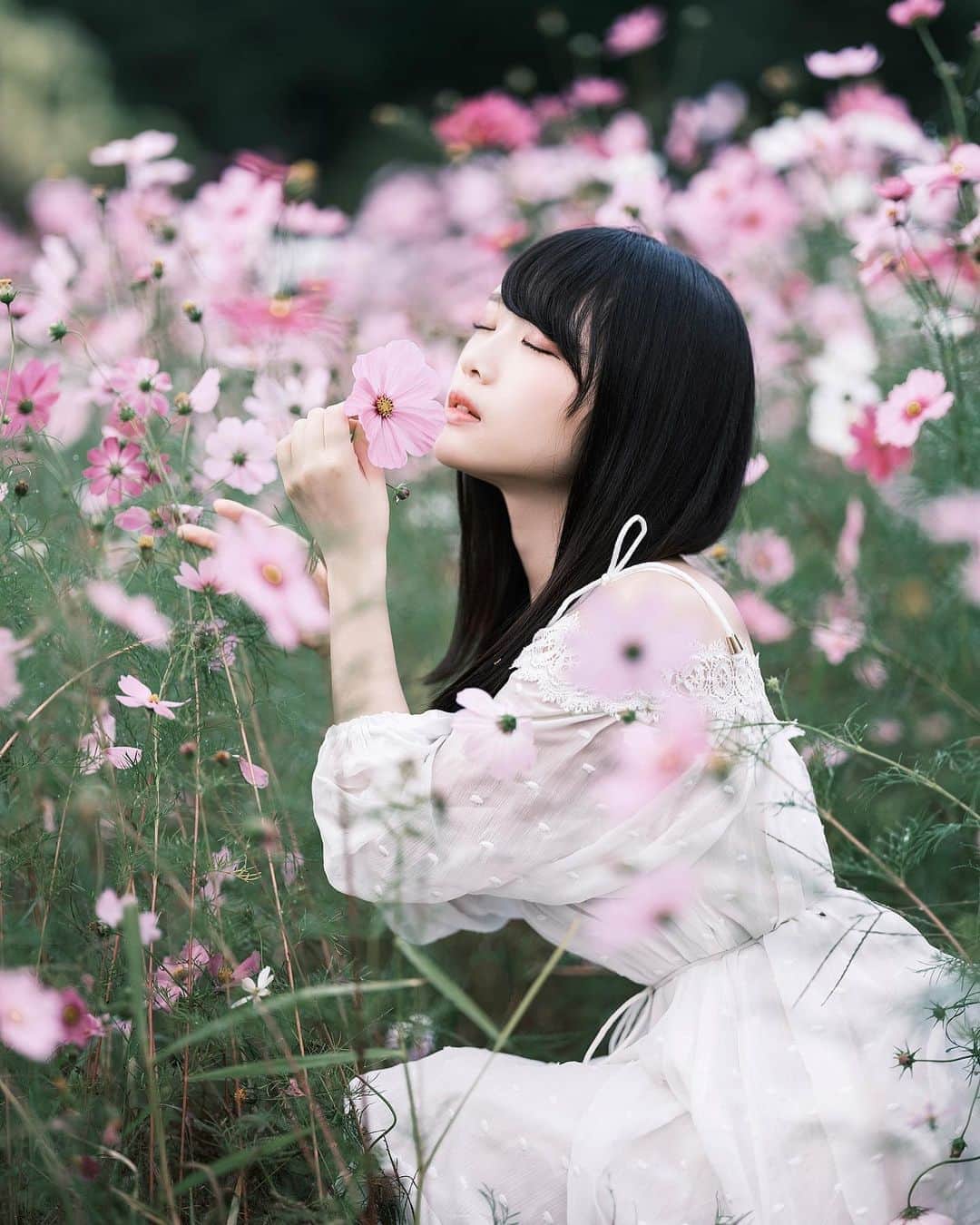 天瀬音羽さんのインスタグラム写真 - (天瀬音羽Instagram)「* * * #photoshoot#photography#portrait#portrait_shots#good_portraits_world#photo#photos#photoart#portraitmodel#portraitphotography#model#camera#photooftheday #ポートレート#ポトレ#撮影会モデル#フリーランスモデル#モデル#被写体#ポトレモデル#撮影#モデル撮影 #人物撮影 #人物写真#カメラ#撮影データ #ポートレート撮影 #ポートレートモデル」10月10日 12時00分 - amase0126