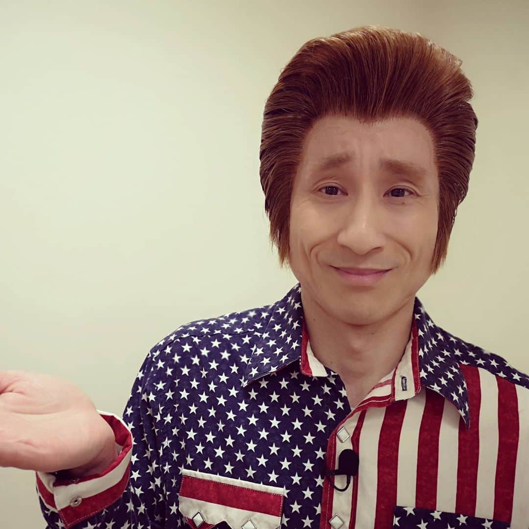 のインスタグラム：「You Tube『#なだぎちゃんねる』新しい動画アップしました。あの男が、アメリカビバリーヒルズから帰って来ました！！ビバリーヒルズ『再開白書』と言っていいでしょう。一日遅れましたが、10月9日にディランが誕生日をむかえる動画です。誕生日前の彼を覗き見して下さいませ！ https://youtu.be/CI38lM644-I」