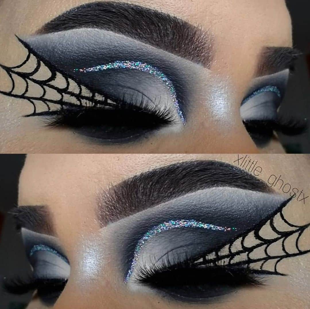 Jeffree Star Cosmeticsさんのインスタグラム写真 - (Jeffree Star CosmeticsInstagram)「🕷🕸 @xlittle_ghostx created this spooky look using our #CREMATED eyeshadow palette 🖤 #jeffreestarcosmetics」10月10日 12時18分 - jeffreestarcosmetics