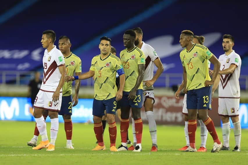 ラダメル・ファルカオのインスタグラム：「Importante iniciar sumando los tres primeros puntos. Gran trabajo de equipo. Seguimos con humildad y paso a paso.」