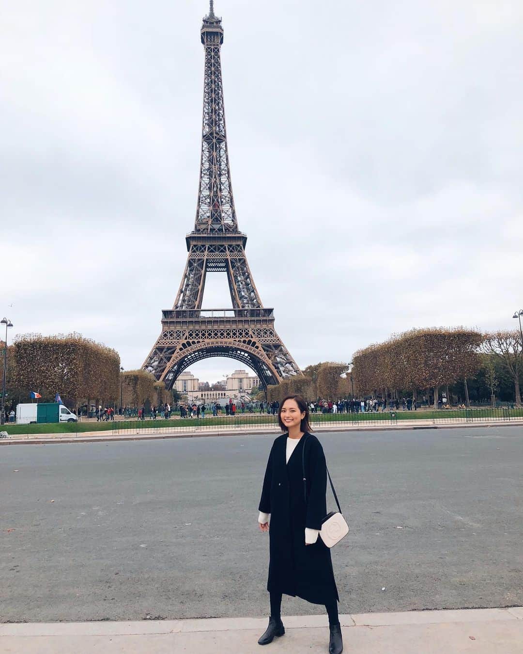 山賀琴子さんのインスタグラム写真 - (山賀琴子Instagram)「Emily in Paris 観てからずっと パリに行きたい欲が 爆発してる🇫🇷🥐  #paris」10月10日 13時37分 - kotokoyamaga