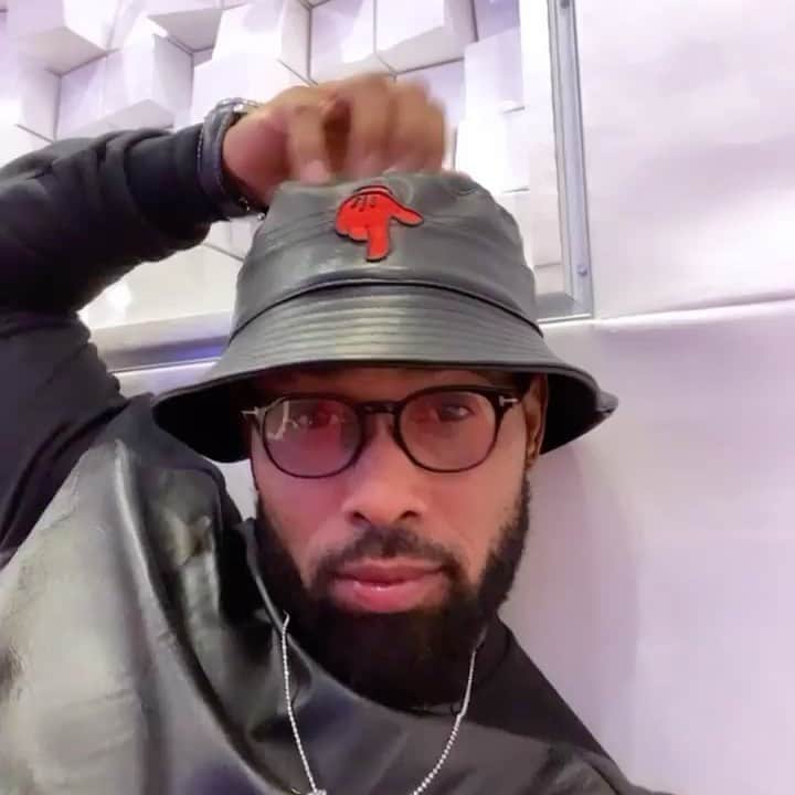 ホセ・レイエスのインスタグラム：「Si te gusto vivimo caro quiero mucho fueguito🔥🔥?????」