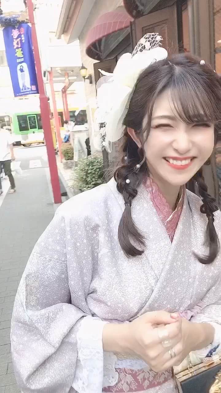 れみぱんのインスタグラム：「思い出🐰🍡 : : : #浅草 #浅草食べ歩き #着物 #着物ヘア #着物コーディネート #着物女子 #着物レンタル #浅草着物レンタル #ヘアアレンジ #ヘアスタイル #tokyo #kimono #japanesefood #japanesegirl #japaneseculture #japantrip #fashion #hairstyle #hairarrange #粉我 #照片 #메이크업 #일본 #얼스타그램 #핫」