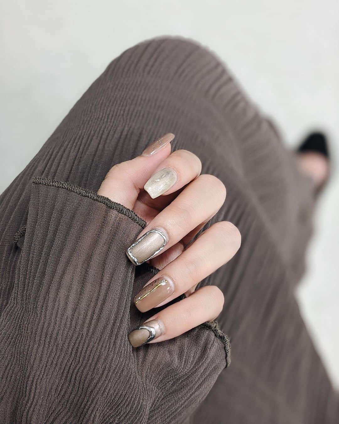 のインスタグラム：「new nail💅💓 ㅤㅤㅤㅤㅤㅤㅤㅤㅤㅤㅤㅤㅤ ㅤㅤㅤㅤㅤㅤㅤㅤㅤㅤㅤㅤㅤ 今回もとてつもなく可愛くオシャレにしてもらった🥺❤️ マットの部分もあってめっちゃお気に入り😭✨ ㅤㅤㅤㅤㅤㅤㅤㅤㅤㅤㅤㅤㅤ ㅤㅤㅤㅤㅤㅤㅤㅤㅤㅤㅤㅤㅤ フットもお揃いなんだ🥺 可愛すぎる🤤 ハンドは @a_sa1103 さん、フット @lapis_kotoko さん ありがとうございます💓 ㅤㅤㅤㅤㅤㅤㅤㅤㅤㅤㅤㅤㅤ ㅤㅤㅤㅤㅤㅤㅤㅤㅤㅤㅤㅤㅤ #nail #nozomi_nail」