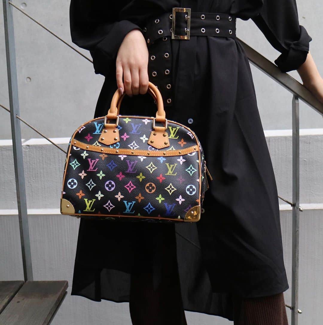Vintage Brand Boutique AMOREのインスタグラム