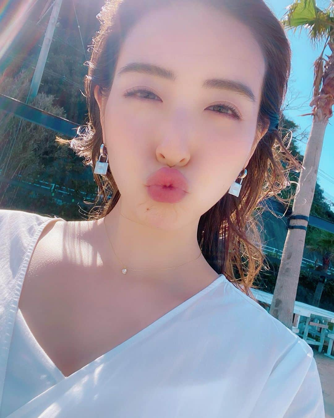 齊藤家澄さんのインスタグラム写真 - (齊藤家澄Instagram)「#sea #selfie  #福岡 #糸島 #(:3 Φ )))」10月10日 14時56分 - kanchi_w