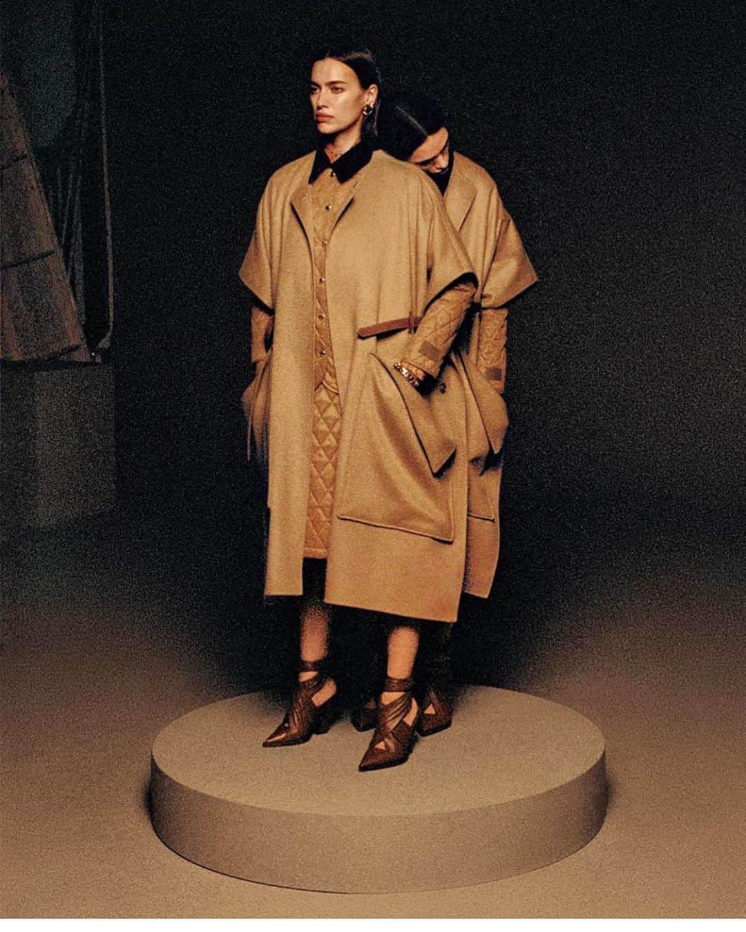 リカルド・ティッシさんのインスタグラム写真 - (リカルド・ティッシInstagram)「🧸 @irinashayk @burberry」10月10日 14時52分 - riccardotisci17