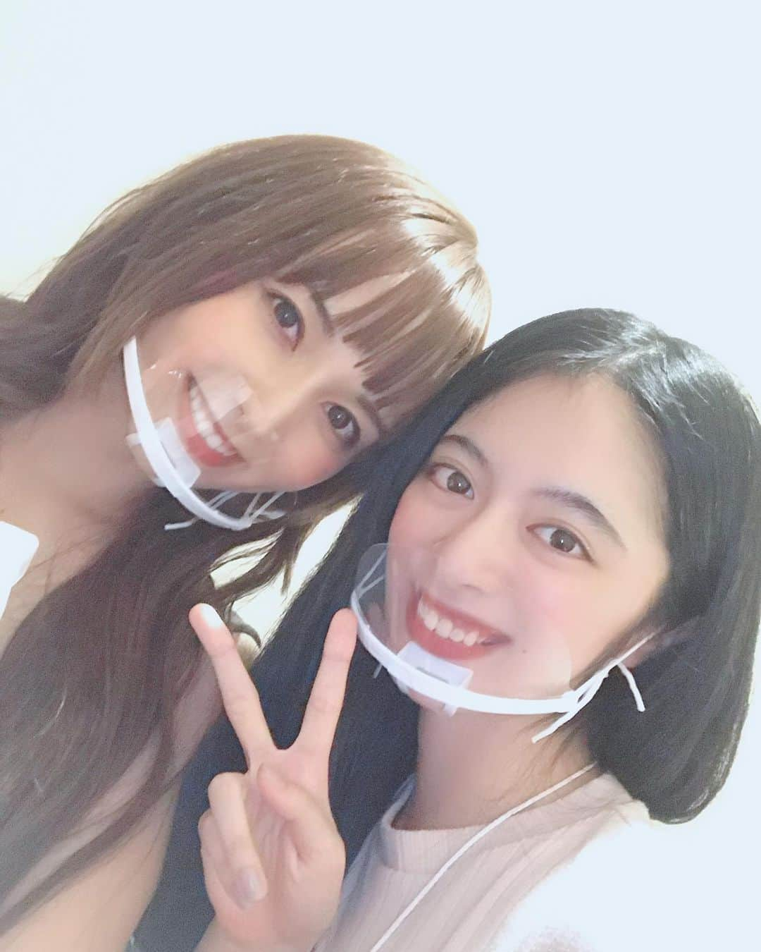 加藤美帆さんのインスタグラム写真 - (加藤美帆Instagram)「こんにちは‹‹‪\('ᴗ'*)"/››<ʓ<ʓ‹‪‹\( *')/››‬<ʓ<ʓ‹‹\"(*'ᴗ')/›› 昨日は、アイドルスナイパーTHE MOVIE登壇イベント最終日に御来場いただき感謝です！！ 撮影から1年越しに公開したアイスナですが、本当にキャスト＆スタッフが仲良く暖かな現場で、映画作品初参加がこの作品で大変幸せでした🥺🥺🥺 Instagramでは、この2人を載せようと思っておりました( ◜ω◝ )و あんまり絡みなくて結局最後まで余りお話出来なかったけど、次があったら絶対仲良くなるぞ！と個人的に思ってる遠藤ちゃん🥰🥰🥰 かっこよくてかわいくて面白い最高の主演ちゃんだなと遠くから思いを馳せておりました🤭❤️ また共演できれば❤️❤️ そして、撮影から散々裏で仲良くして貰ってたゆりえちゃ🥰🥰🥰 1年越しにLINE交換しました笑笑(今更感) 五条みゆきってほんとに孤高の1匹狼感あるんですが、素のゆりえちゃは、可愛さが罪すぎる素敵な女優ちゃんです！！笑 また共演したい！！！！ そんなわけで、今日はTwitterでアイスナキャストについてバシバシ書いてくよーう！！ 本当にアイスナに関わる全ての皆様に感謝！！ 次はDVD発売イベントでお会いしましょう(*´╰╯`๓)♬ #アイスナ #アイドルスナイパーthemovie  #idol #movie #actor #talent #映画 #池袋humaxシネマズ  #感謝 #遠藤三貴 #瀬野ユリエ #加藤美帆」10月10日 15時00分 - miho_kato07