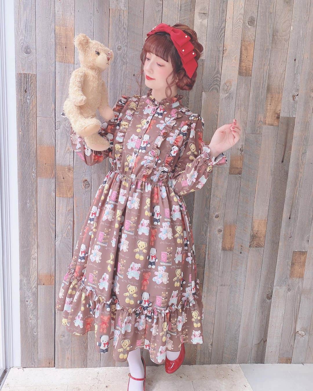 青木美沙子さんのインスタグラム写真 - (青木美沙子Instagram)「🧸🧸🧸 美沙子はこの形のピンクを予約しました🌹」10月10日 15時30分 - misakoaoki