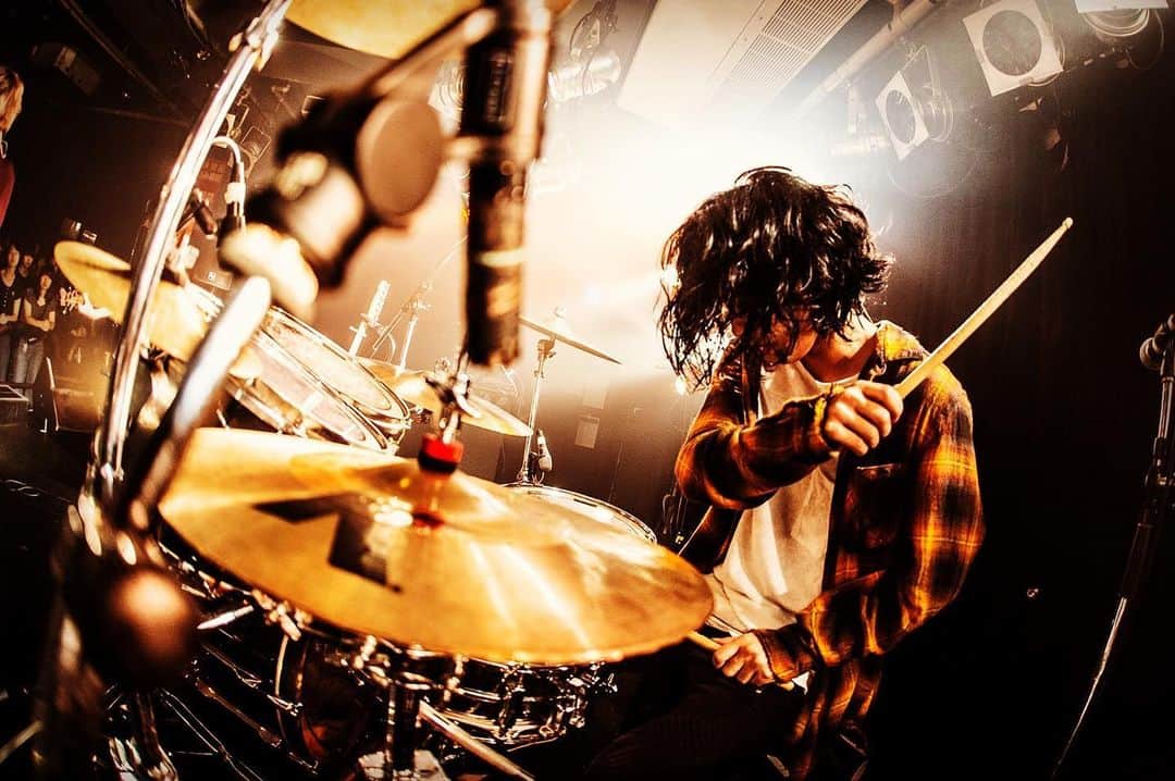 黒川亮介さんのインスタグラム写真 - (黒川亮介Instagram)「ドラムの日  photo by @masalivephoto」10月10日 15時40分 - amazones3787