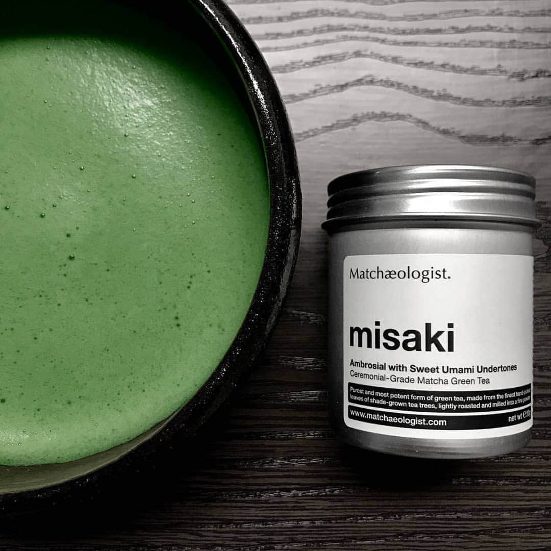 Matchæologist®さんのインスタグラム写真 - (Matchæologist®Instagram)「👋 Treat yourself and your #MatchaMates to our range of artisanal #Matcha TODAY! 🌿 We’re absolutely in love with this gorgeous capture of our Misaki™ Ceremonial Matcha perfectly prepared 🙏 by @__teaislife__ ! . 「... The flavor is smooth, sweet, and has a clean finish. No grittiness and roughness that I often experience with matcha by contemporary companies. I’m pleasantly surprised by the quality of Misaki Matcha by @Matchaeologist! ...」- @__teaislife__ . Treat your taste buds to the most delectable-tasting artisanal matcha 🍵  because you deserve only the best! . 👉 Click the link in our bio @Matchaeologist . Matchæologist® #Matchaeologist Matchaeologist.com」10月11日 1時47分 - matchaeologist