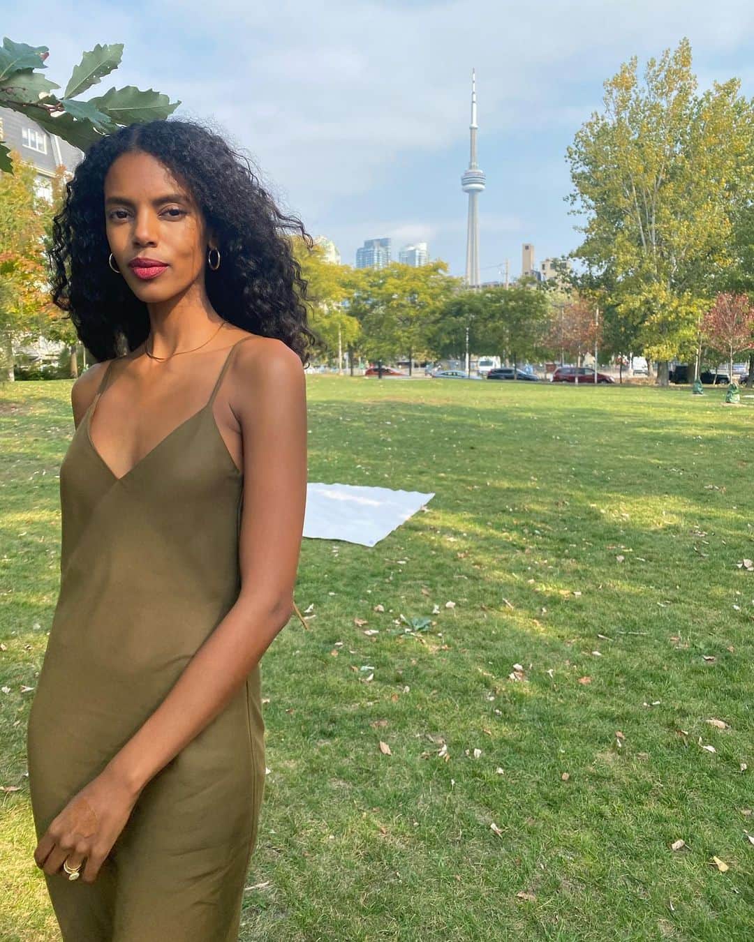 グレースマハリーのインスタグラム：「Honey, I’m home 🍁🇨🇦」