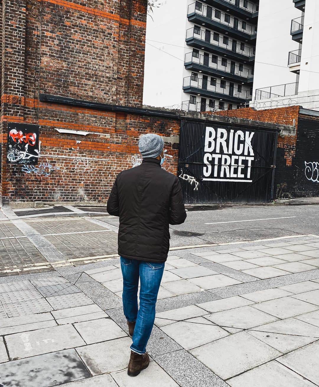 ティアゴ・アルカンタラのインスタグラム：「📍baltic triangle walk.」