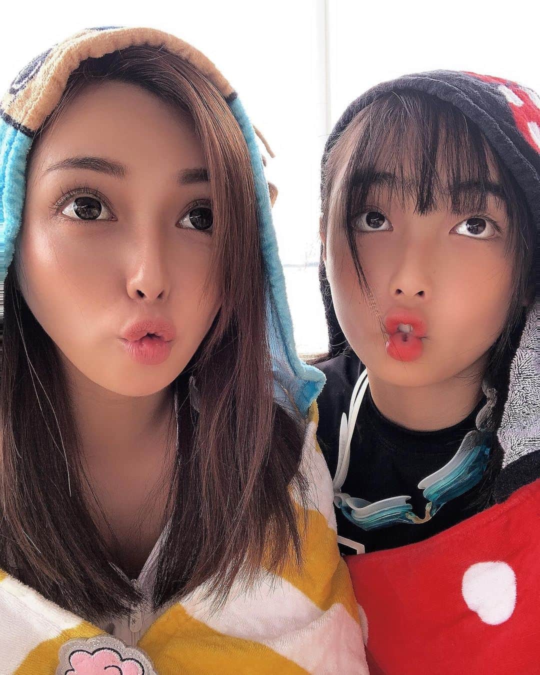 のインスタグラム：「基本チョケ #変顔親子」
