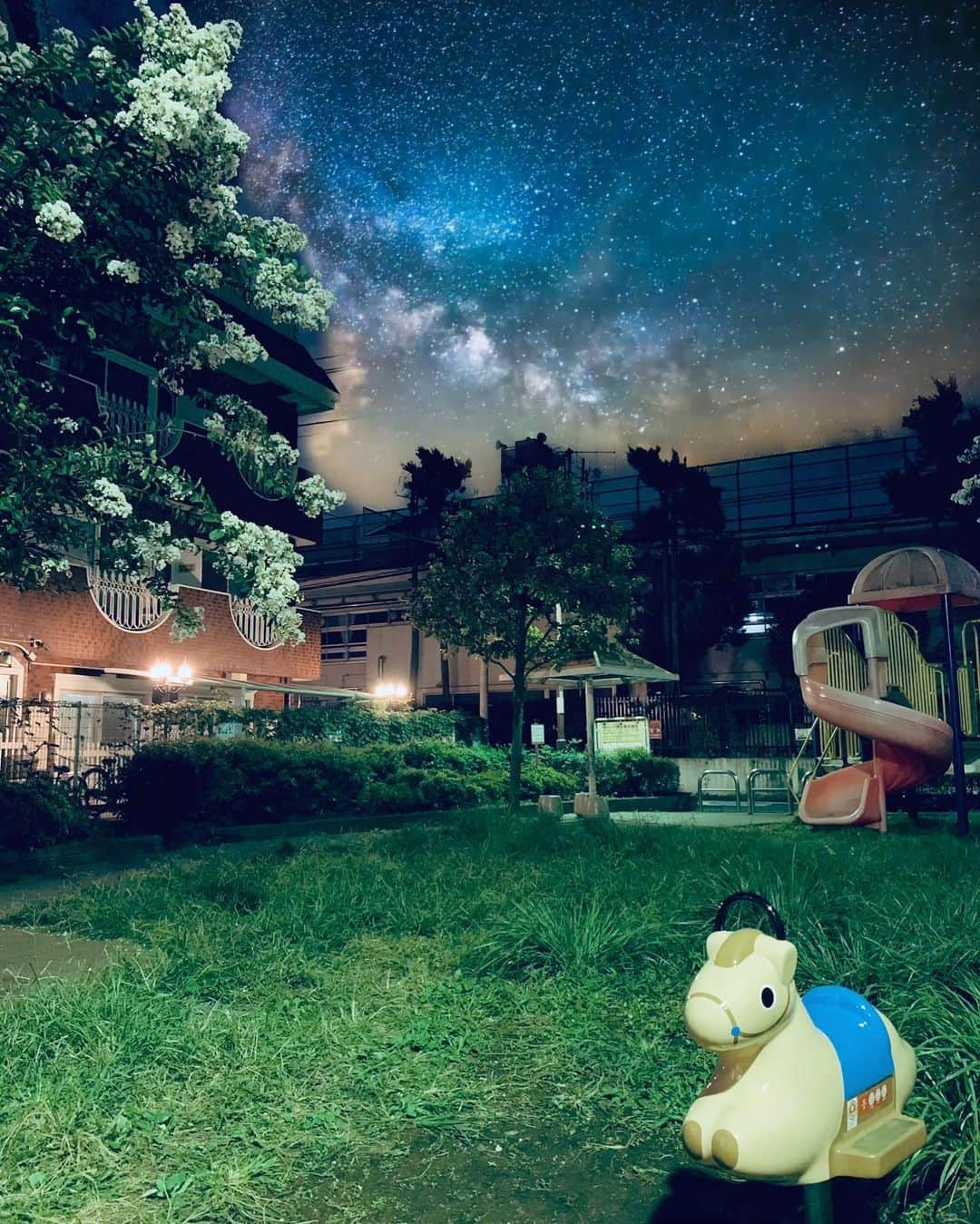 たむらぱんのインスタグラム：「ものごとは、ほしのかずほどなんちゃらら😊 You're a star!」
