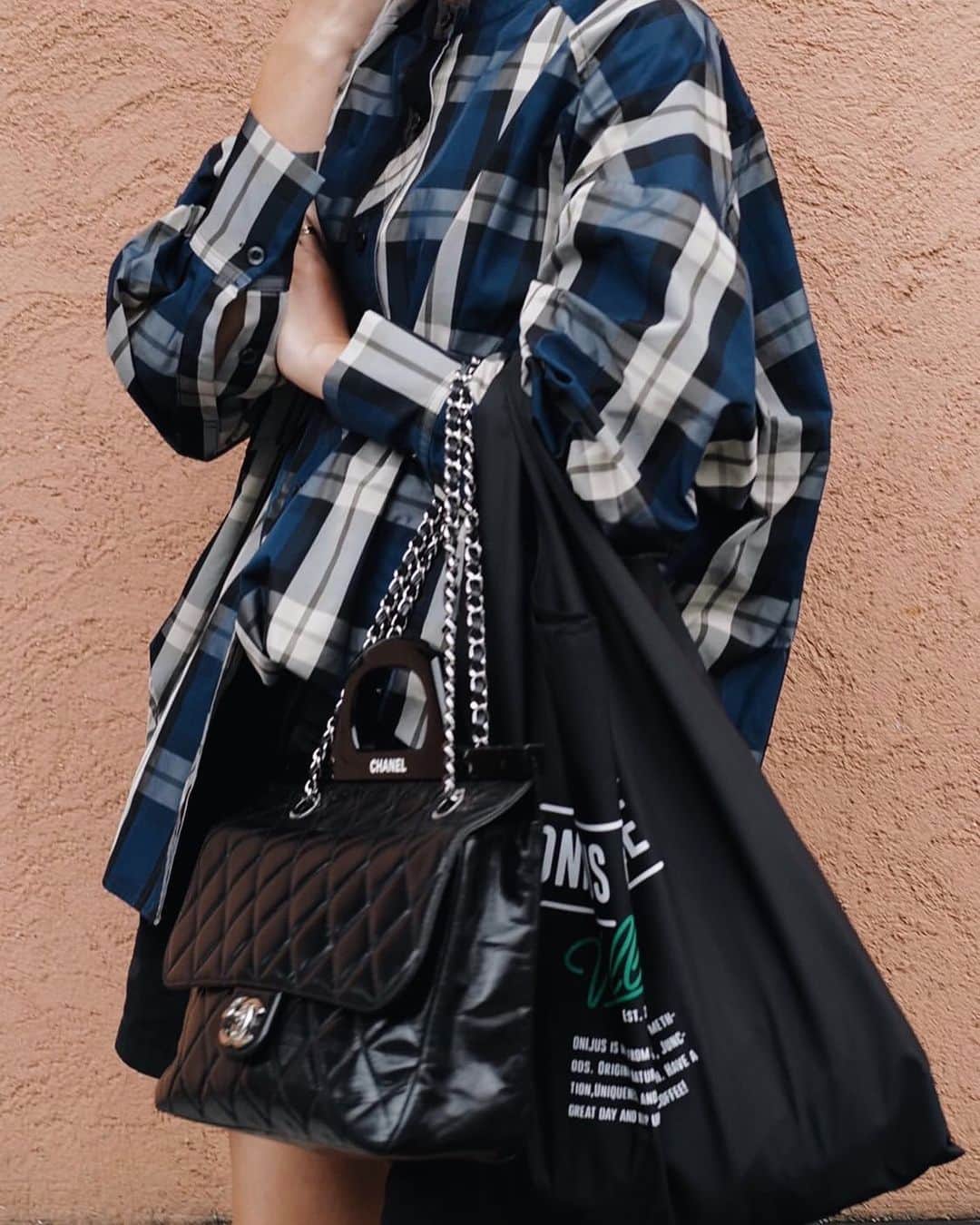 ONIJUS COFFEE VILLAGEのグルメインスタ