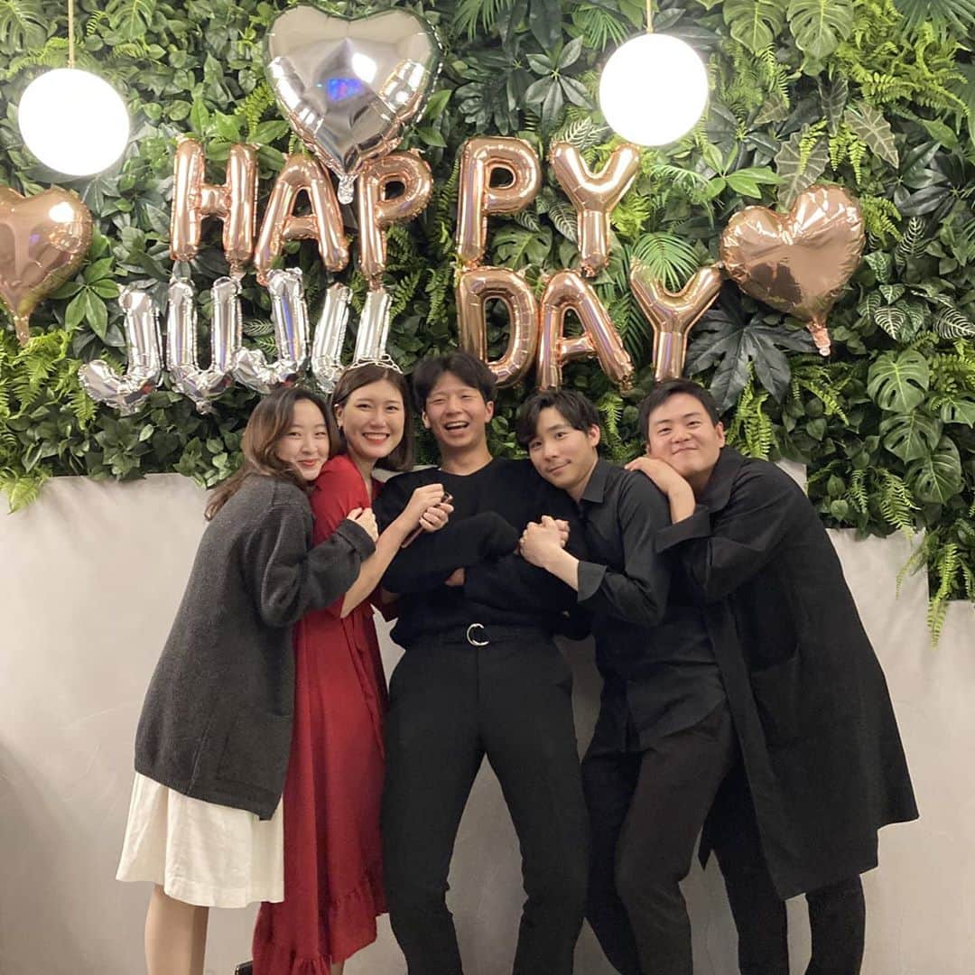 イ・ジュンヒョンのインスタグラム：「낌보켈라 😘」