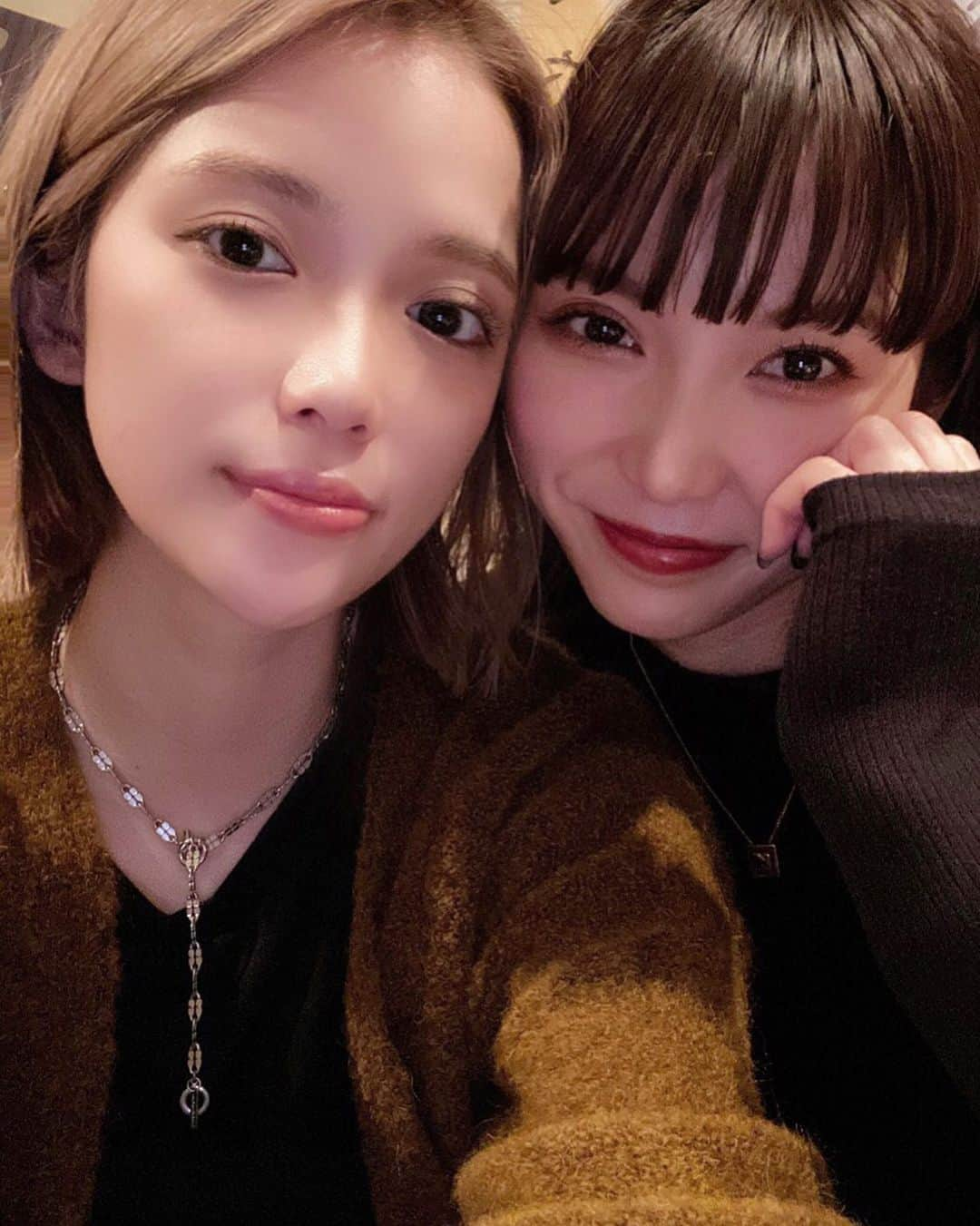 金澤楓さんのインスタグラム写真 - (金澤楓Instagram)「. 双子👭❤️ 早く一緒に遊んだり旅行したいなぁ . . #あおかえ#リアル双子#双子#二卵性」10月10日 21時14分 - kae_o51o