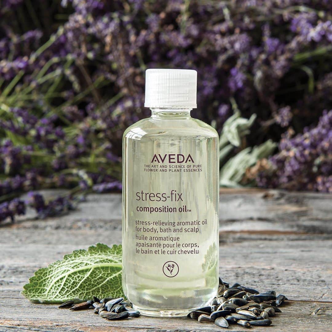 Aveda Japanさんのインスタグラム写真 - (Aveda JapanInstagram)「・ 期間限定！今、 #アロマ ＆ #ボディケア 製品を1品以上ご購入いただい方には、 #ハンドリリーフ ＆ #フットリリーフ のサンプルセットを特別にプレゼント！これを機に、乾燥対策を🌿特典は数量限定なので、お早めに！」10月10日 21時40分 - avedajapan