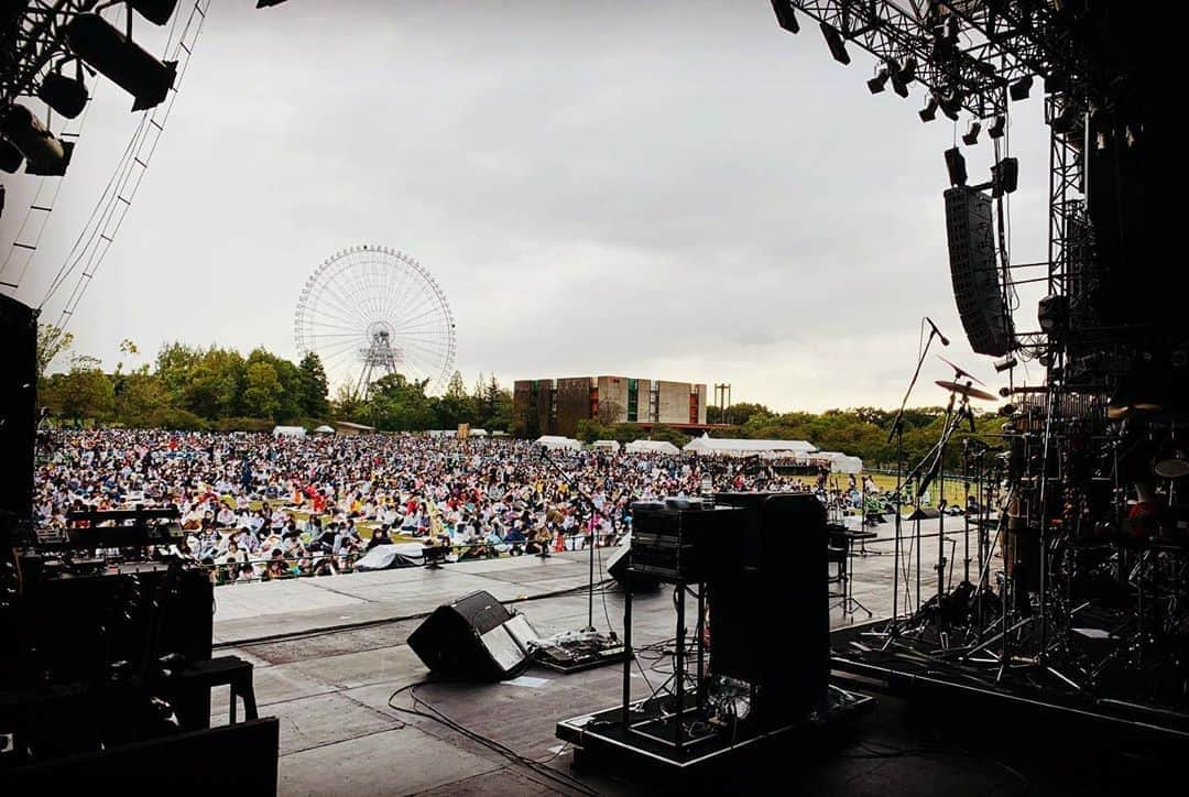 大抜卓人さんのインスタグラム写真 - (大抜卓人Instagram)「大阪文化芸術フェス presents  OSAKA GENKi PARK！ 初日ご来場頂いた皆様 ありがとうございました！ 万博記念公園内に ５つのステージが設置され お客さんが行き交う。 笑顔に溢れた光景に 懐かしさを覚える瞬間も。 大阪万博から50年！ 記念式典では 2025年の大阪•関西万博の 展望も飛び出し 未来に期待したくなる1日に。 明日もよろしくお願いします！ #osakagenkipark  #osakagenki  #fm802 #福本愛菜 さん #太陽の塔  #万博記念公園  photo by @hysmaco」10月10日 22時24分 - takutoonuki