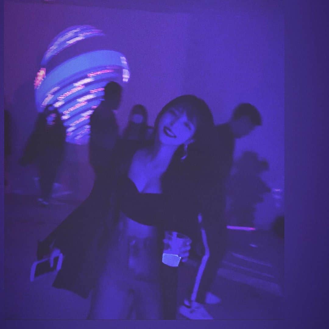 ユジョン のインスタグラム：「#puntoblu」