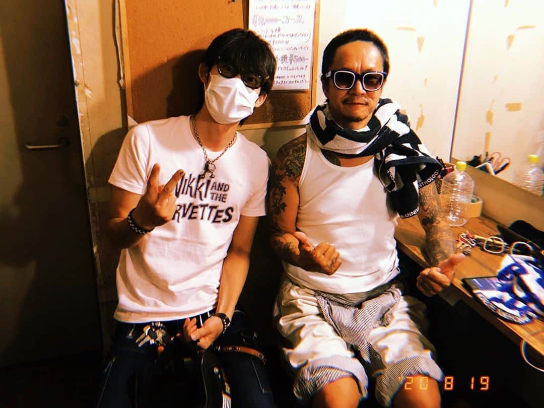 のインスタグラム：「孤独は不良の自由時間 @tatsuy_amigo @jett_seiya_lvasp #毎日ドラムの日　#バイクの日」
