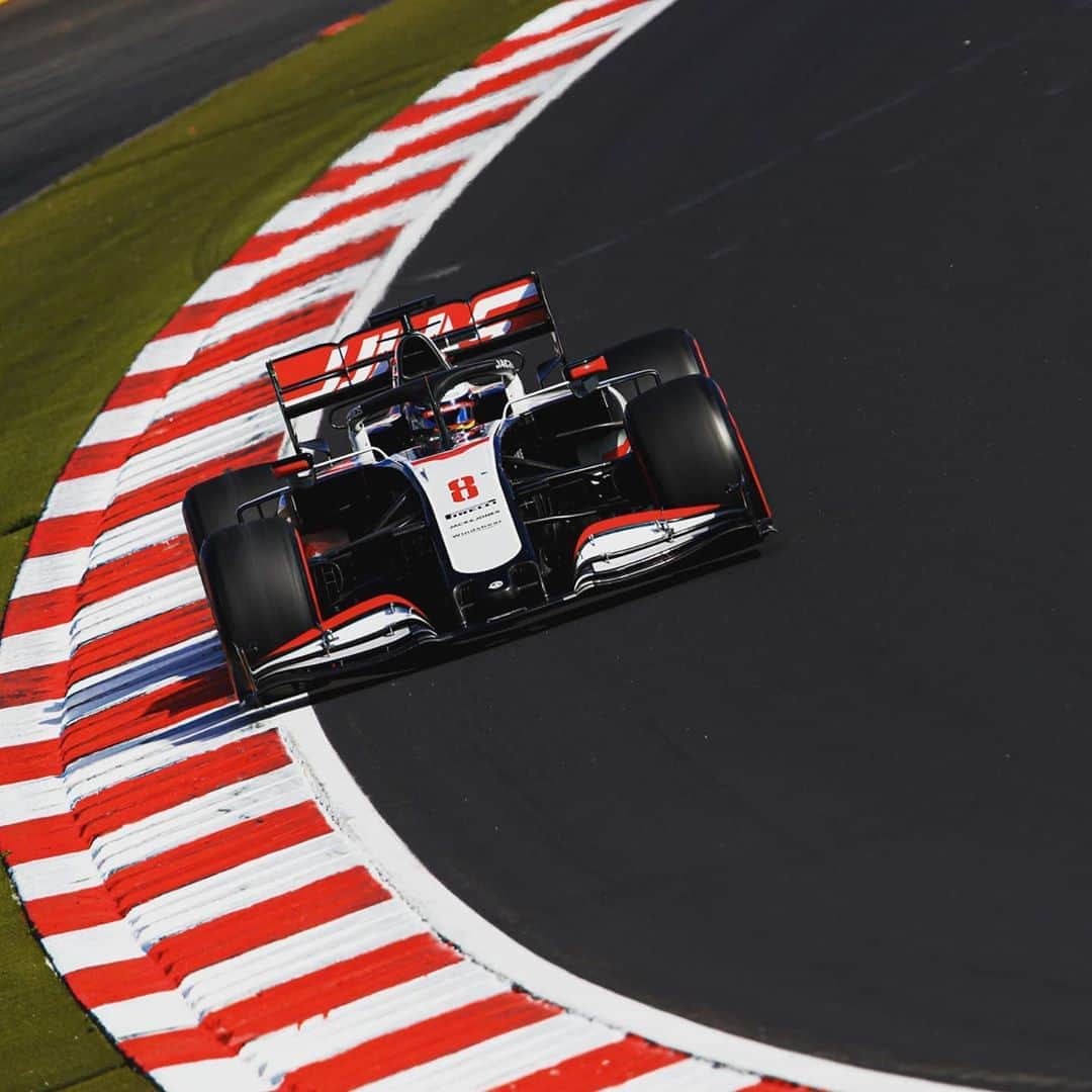 ロマン・グロージャンのインスタグラム：「Nurburgring is absolutely mega. Shame about the track limit (my bad) but the car felt good. Eyes on tomorrow for a good race. #r8g #f1 #eifelgp @haasf1team」