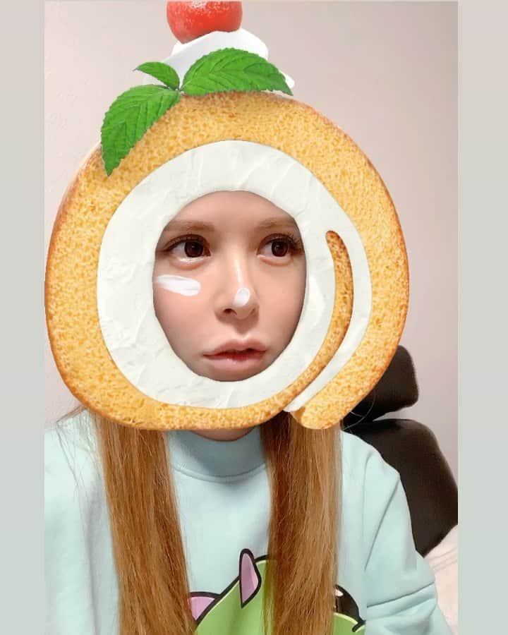 のインスタグラム：「本日、10.10(土)、AM11:00 収録に行く前の心境🦥」