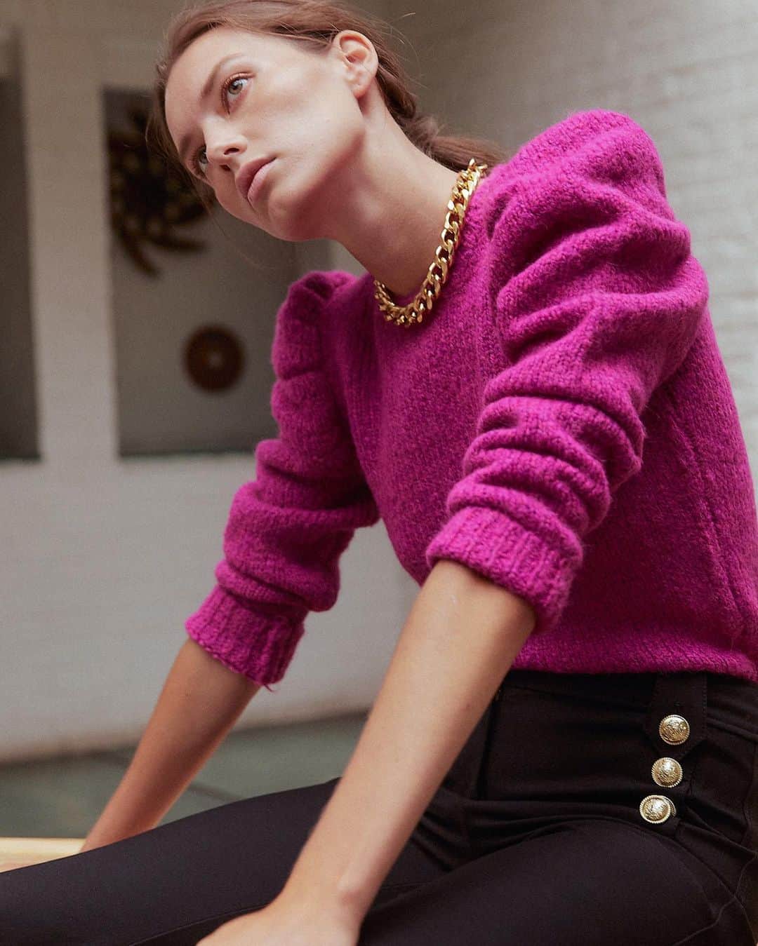 デレクラムのインスタグラム：「Designing clothes is about making wearable art. Express yourself with bold colors & unique shapes from our latest collection.」