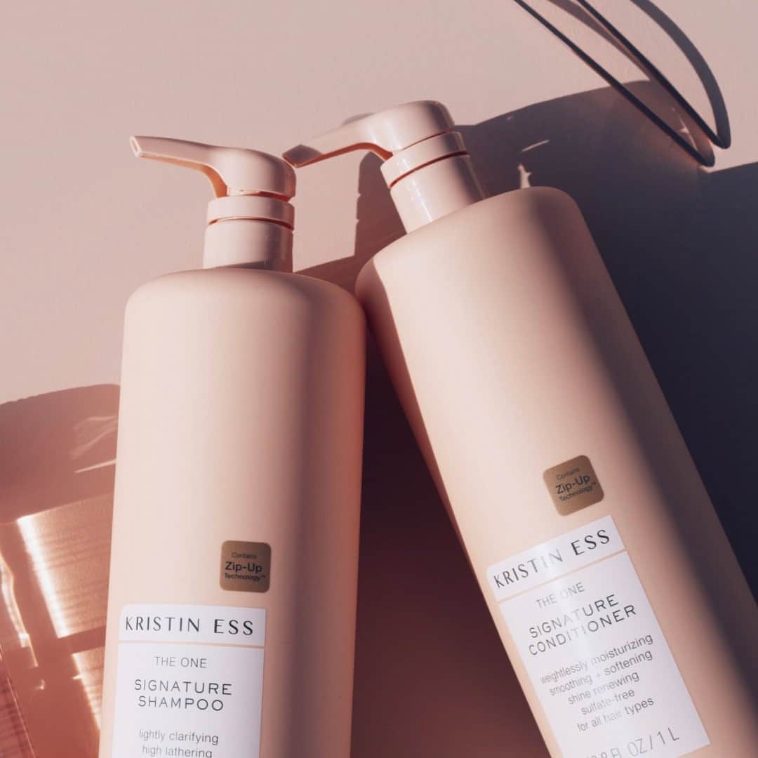Target Styleのインスタグラム：「Ending 14 Days of Beauty Deals with a 💥. *TODAY ONLY* shop 50% off @Kristin_Ess Signature Shampoo + Conditioner Liters and 1-Inch Beach Wave Curler!」
