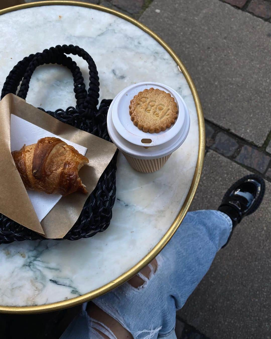 ペニーレ・タイスベックさんのインスタグラム写真 - (ペニーレ・タイスベックInstagram)「Croissant diet🥐」10月11日 0時05分 - pernilleteisbaek