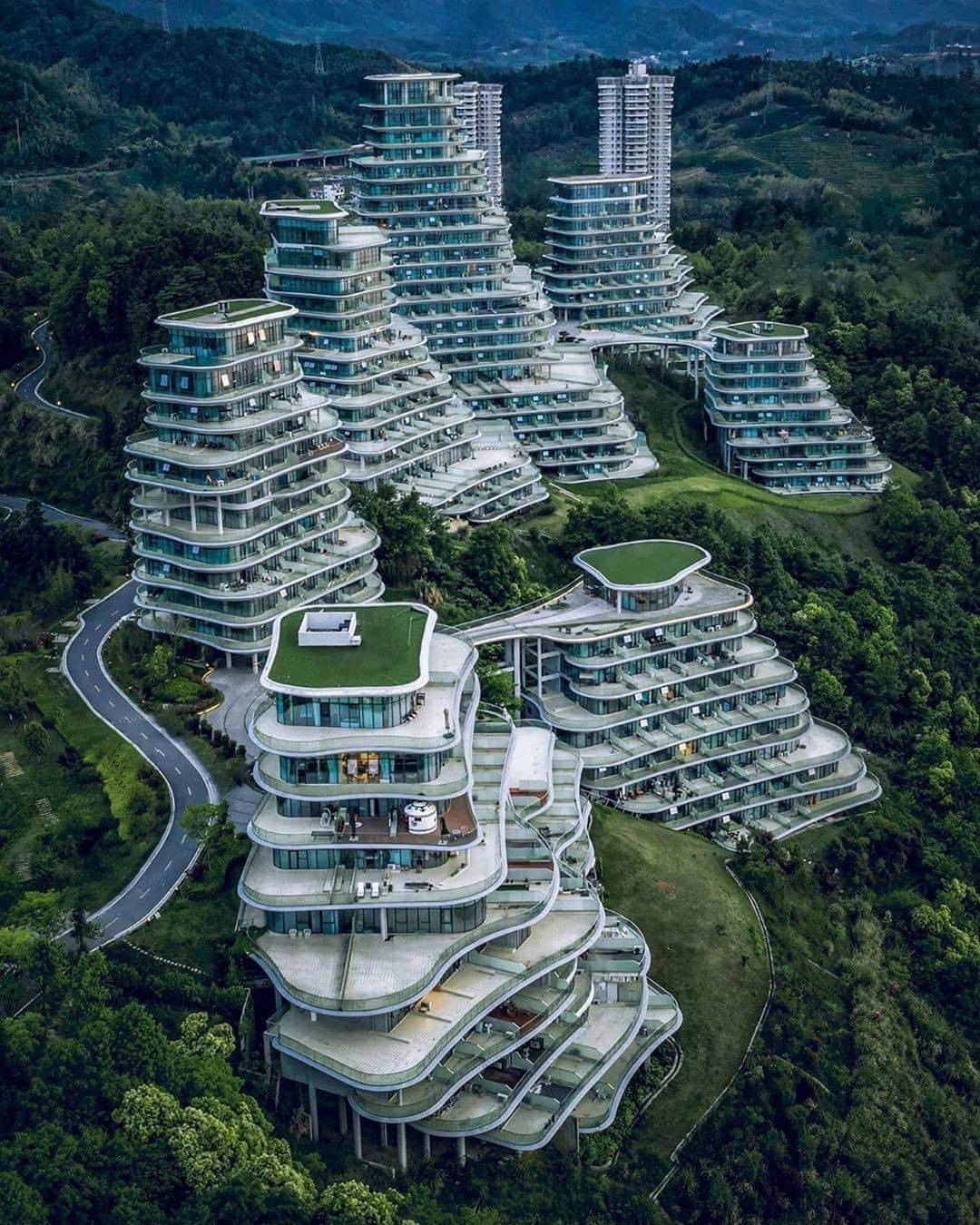 Architecture - Housesさんのインスタグラム写真 - (Architecture - HousesInstagram)「⁣ Amazing city #buildings.🏙⁣ 1,2,3,4,5 which one is your favorite?🖤⁣ Leave your comment below!⁣ _____⁣⁣⁣ 1)@vincentcallebautarchitectures, #Taiwan⁣ 2)@madarchitects, #China⁣ 3)@53w53, #Manhattan⁣ 4)antoniocitterio_patriciaviel , #Florida⁣ 5)@sparkarchitects, #Malasya⁣ #archidesignhome⁣ _____⁣ #architecture #arquitectura #citybuildings #tower #skyline #archilovers #amazingarchitecture #citytowers #modernistbuildings #modernistarchitecture #modernbuildings⁣⁣⁣」10月11日 0時50分 - _archidesignhome_
