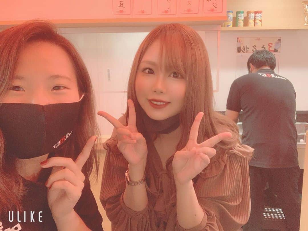 瀬乃ひなたさんのインスタグラム写真 - (瀬乃ひなたInstagram)「SODのキャスティングのおまつさん🌈 . . SODランド行ったら会ったよ🙆‍♀️ たまにしか会えない社員さん達も 初日だから会えたー♪ . . . #sod #softondemand  #sodランド #新宿　#歌舞伎町　#新宿居酒屋　#新宿飲み屋　#大人のテーマパーク #ソフトオンデマンド　#av #av女優　#セクシー女優　#女子社員」10月11日 2時58分 - hinapiyosanchi